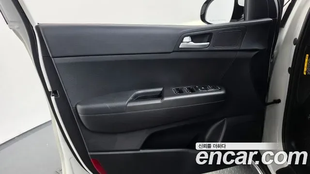 Kia Sportage дизель 2.0 2WD Prestige, миниатюра 2