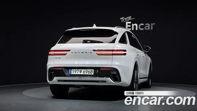 Genesis GV70 2.5T бензин 2WD ( ), миниатюра 21