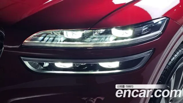Genesis GV70 2.5T бензин AWD ( ), миниатюра 12