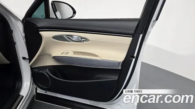Genesis GV70 2.5T бензин AWD ( ), миниатюра 16