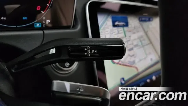 Mercedes-Benz E-Class E200, миниатюра 26