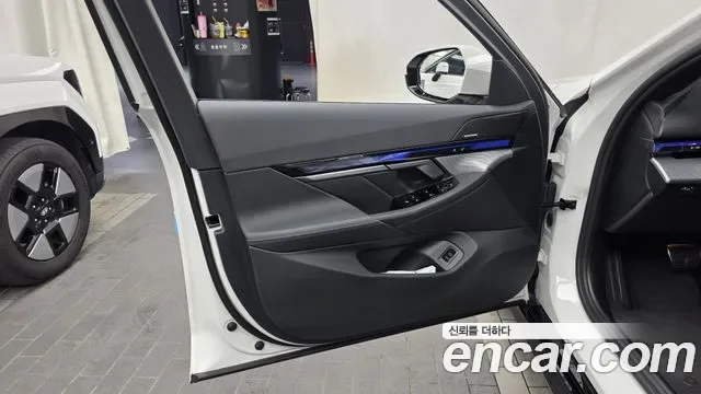 BMW 5 (G60) 520i M, миниатюра 28