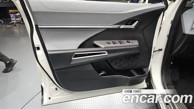 KGM EVX E7, миниатюра 6