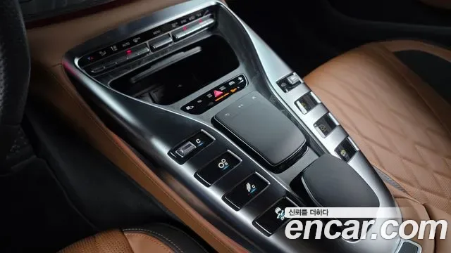 Mercedes-Benz AMG GT 4 43 4MATIC+, миниатюра 25