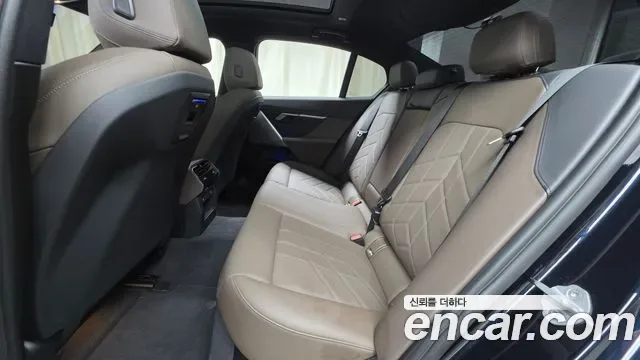 BMW 5 (G60) 520i M, миниатюра 28