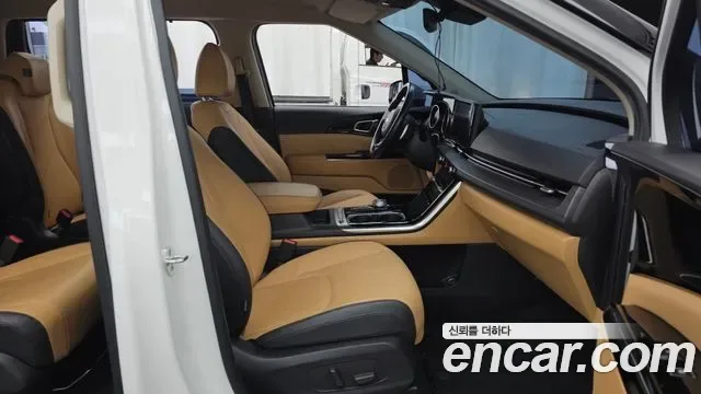 Kia Carnival дизель 9 мест, миниатюра 13