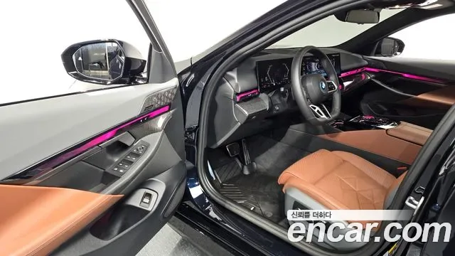 BMW 5 (G60) 530e M, миниатюра 16
