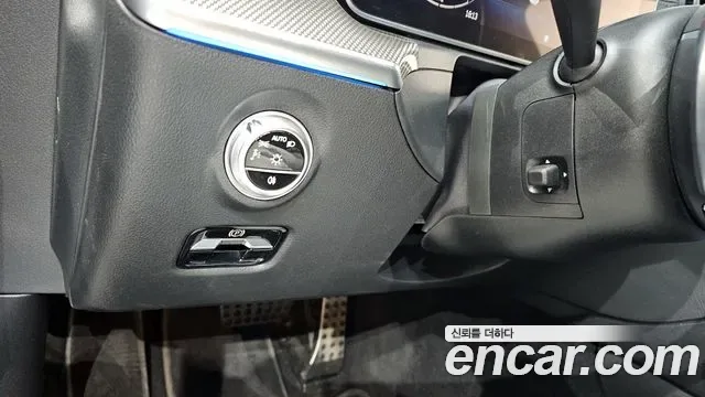 Mercedes-Benz C-Class C300 4MATIC AMG Line, миниатюра 18
