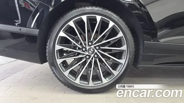 Hyundai Grandeur Calligraphy, миниатюра 6