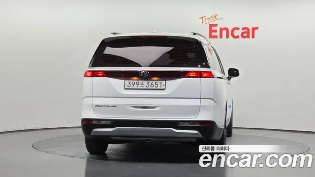 Kia Carnival дизель 9 мест Prestige, миниатюра 7