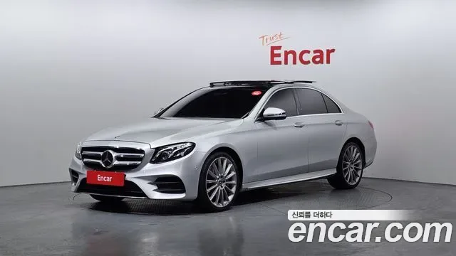 Mercedes-Benz E-Class E350 4MATIC AMG Line, миниатюра 3