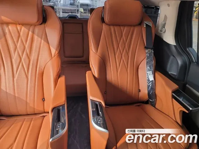 Kia Carnival HEV 9 мест ( ), миниатюра 16
