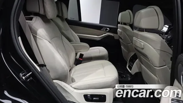 BMW X7 xDrive 40i M 6 мест, миниатюра 13