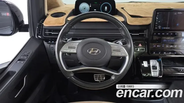 Hyundai Staria 2WD ( ) 9 мест, миниатюра 3