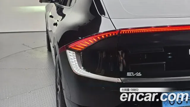 Kia EV6, миниатюра 22