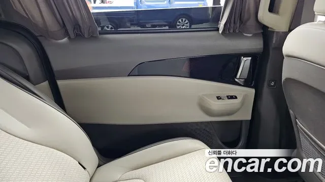 Kia Carnival бензин 9 мест Signature, миниатюра 23