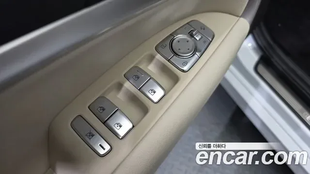 Genesis G70 бензин 2.5T 2WD ( ), миниатюра 7