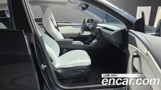 Tesla Y AWD, миниатюра 17