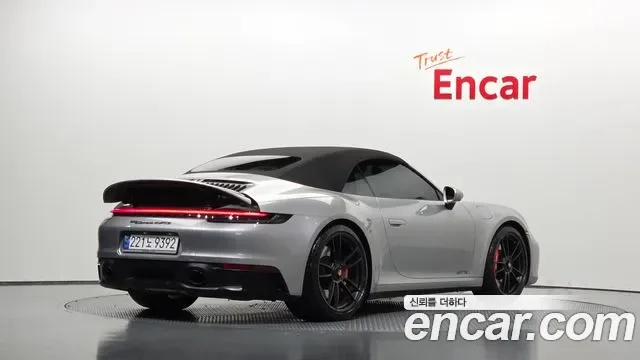 Porsche 911 4 GTS, миниатюра 3