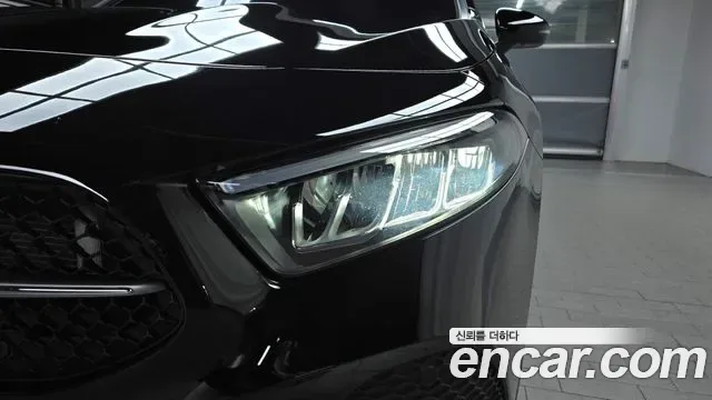 Mercedes-Benz A-Class A220, миниатюра 13