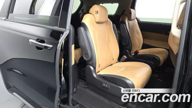 Kia Carnival дизель 9 мест Signature, миниатюра 8