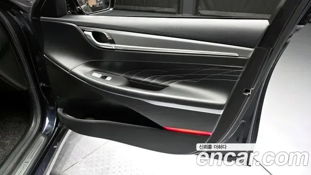 Hyundai Grandeur 3.3 Calligraphy, миниатюра 27