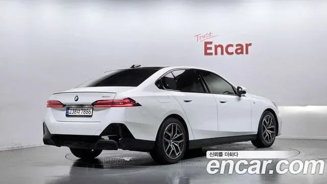 BMW 5 (G60) 520i, миниатюра 9