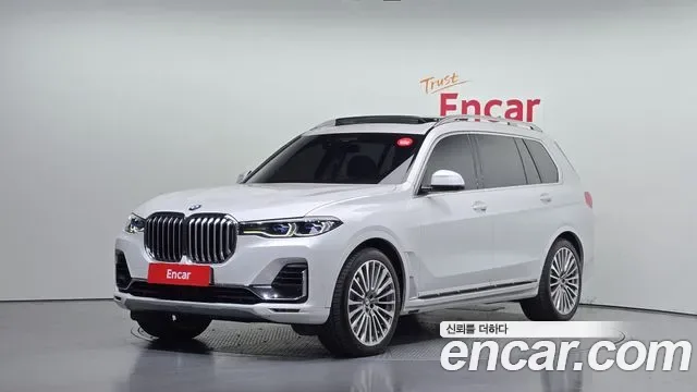 BMW X7 xDrive 40i 7 мест