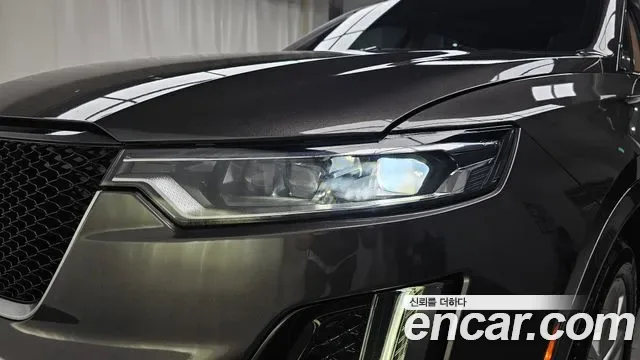 Cadillac XT6, миниатюра 12