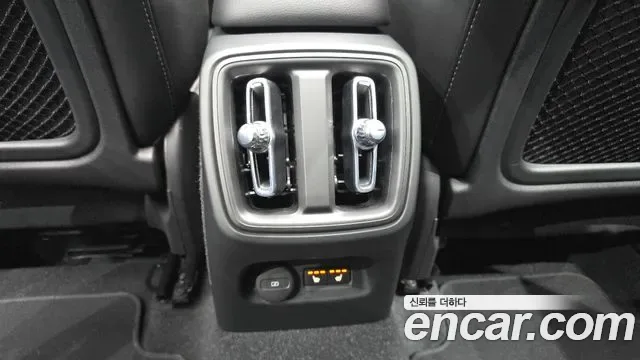 Volvo XC40 B4, миниатюра 6