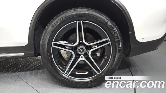 Mercedes-Benz GLC GLC300 4MATIC Premium, миниатюра 3