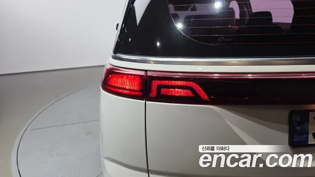 Kia Carnival бензин 9 мест, миниатюра 13