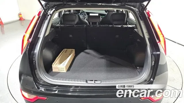 Kia Niro EV, миниатюра 7