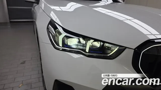 BMW i5 xDrive 40 M, миниатюра 13