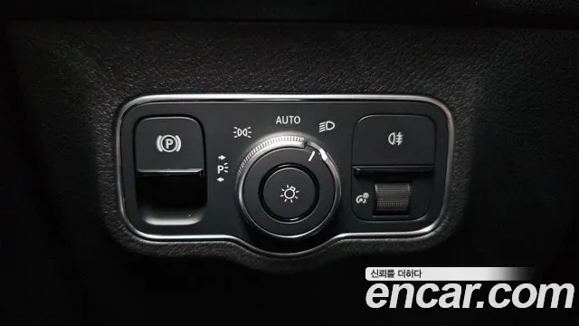 Mercedes-Benz GLB AMG GLB35 4MATIC, миниатюра 15
