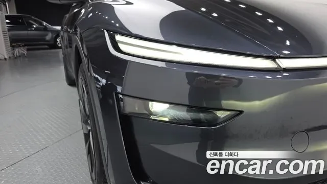 Tesla Y AWD, миниатюра 10