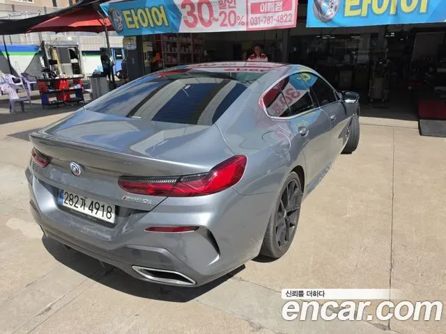 BMW 8 (G15) M850i xDrive, миниатюра 3