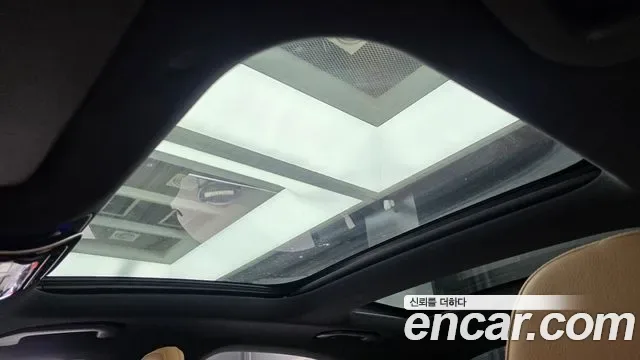 Mercedes-Benz E-Class E450 4MATIC, миниатюра 10