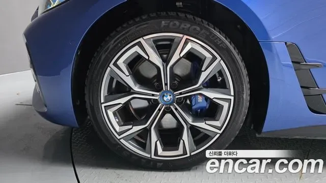 BMW i4 eDrive40 M, миниатюра 8