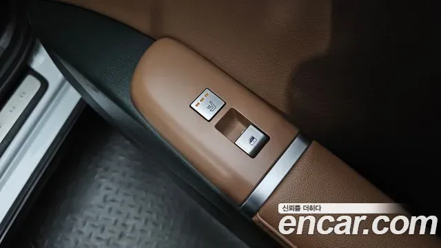 Hyundai Grandeur Premium, миниатюра 4