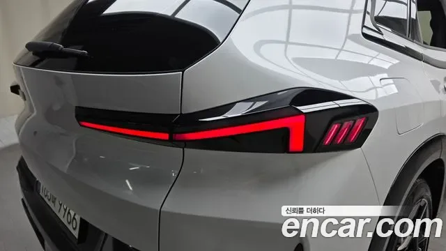 BMW XM, миниатюра 30