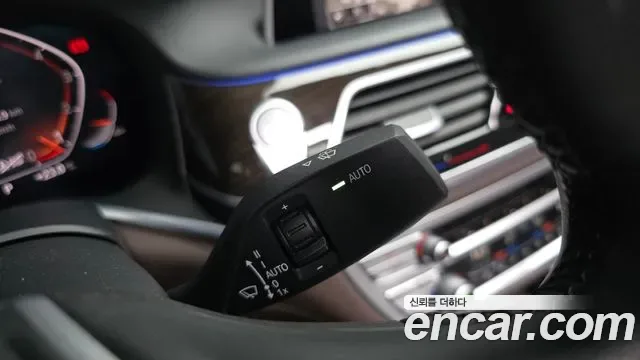 BMW 7 (G11) 740Li xDrive, миниатюра 23