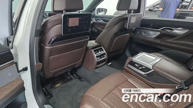 BMW 7 (G11) 740Li xDrive M, миниатюра 23