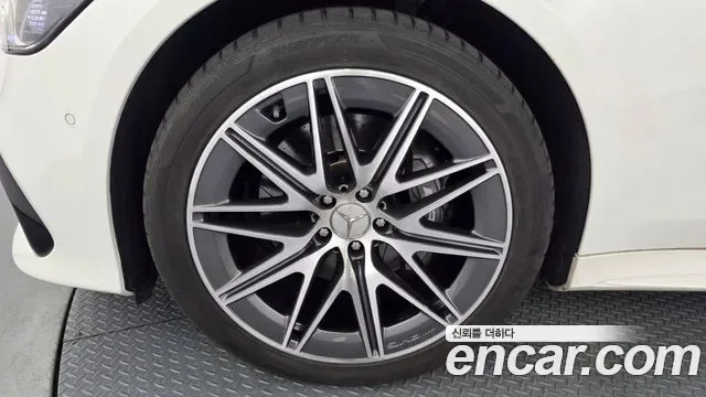 Mercedes-Benz AMG GT 4 43 4MATIC+, миниатюра 15