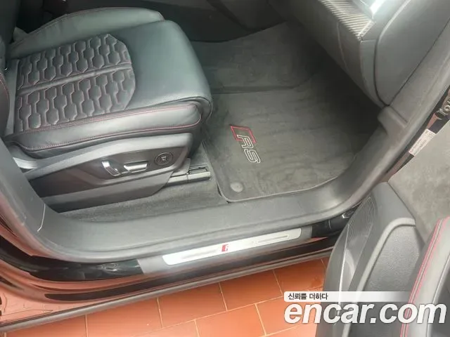 Audi RSQ8 4.0 TFSI, миниатюра 2