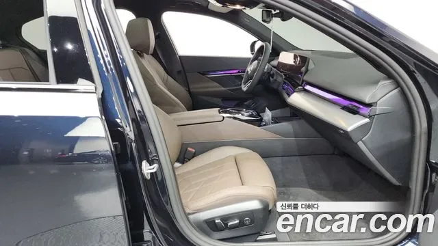 BMW 5 (G60) 523d M, миниатюра 10