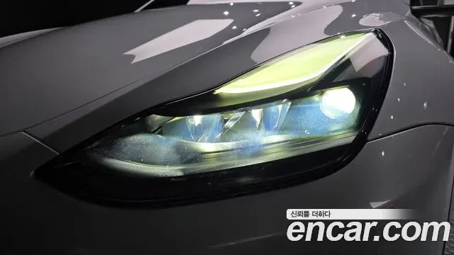 Tesla Y AWD, миниатюра 17