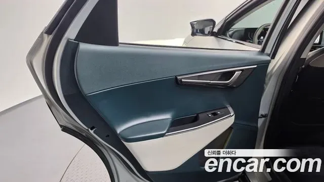 Kia EV6 2WD, миниатюра 10