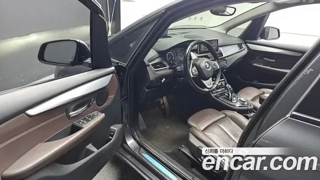 BMW 2 (F45), миниатюра 6