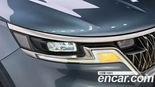 Kia Carnival бензин 9 мест, миниатюра 3